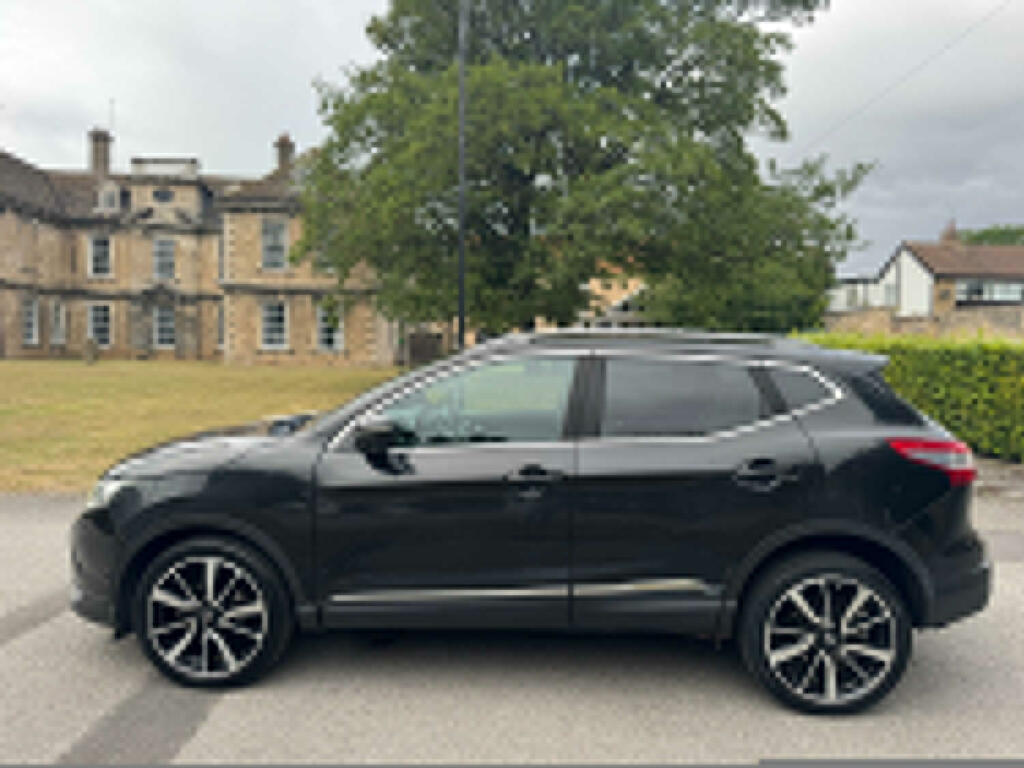 Nissan Qashqai Suv 1.6 Dci Premier Limited Edition 2014 PF63FJC Black #4