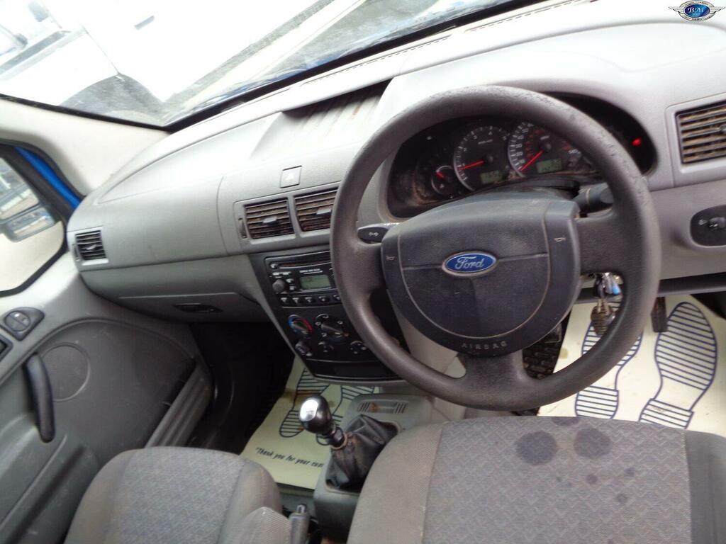 Ford Transit Connect 1.8L L White #2