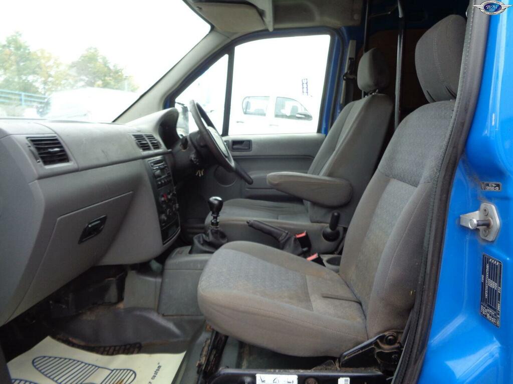 Ford Transit Connect 1.8L L White #14