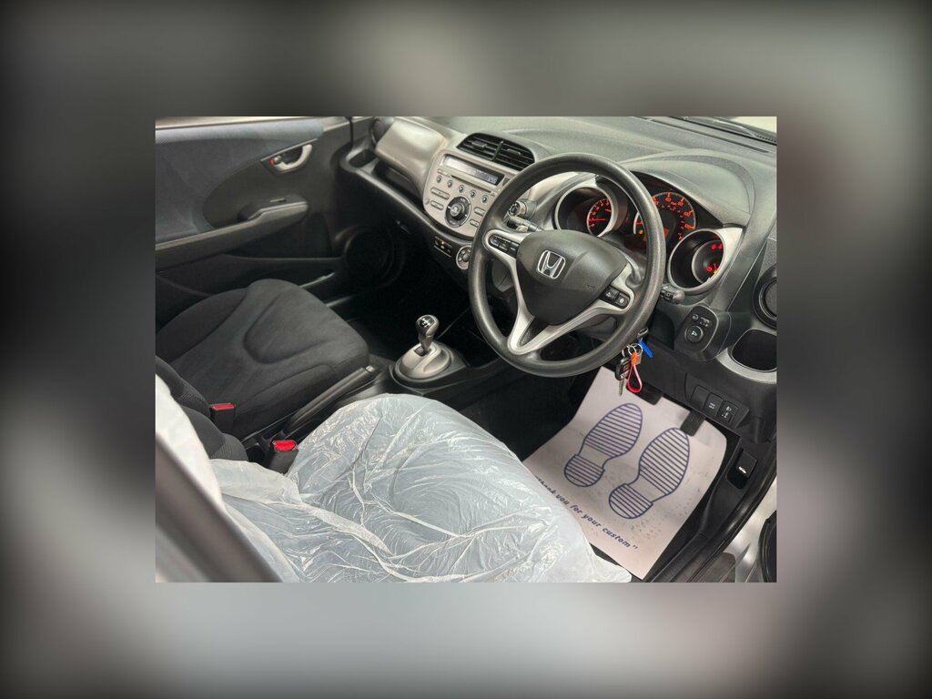 Honda Jazz 1.4 I-vtec Es Hatchback I Shift Euro 4 FV58DGE Silver #6