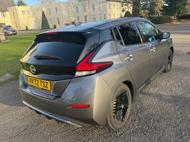 Nissan Leaf 39Kwh Tekna Hatchback 150 Ps RV72TSZ Grey #4