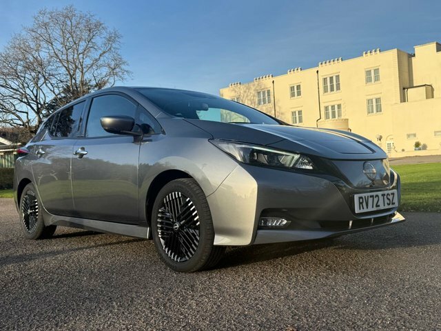 Nissan Leaf 39Kwh Tekna Hatchback 150 Ps RV72TSZ Grey #2