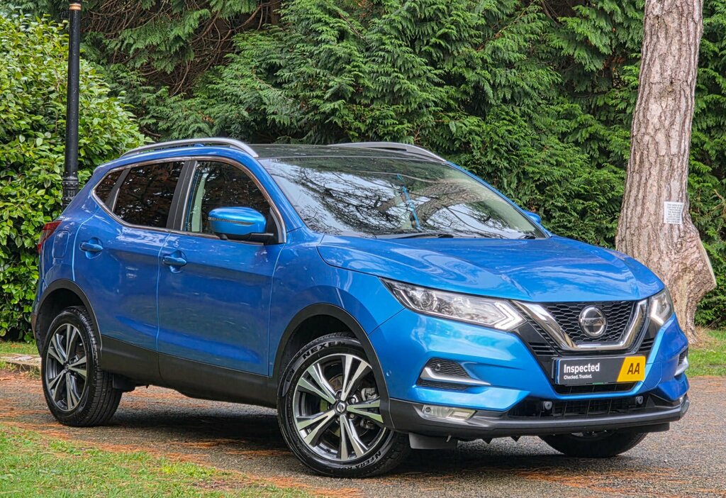 Nissan Qashqai+2 Hatchback Blue #1