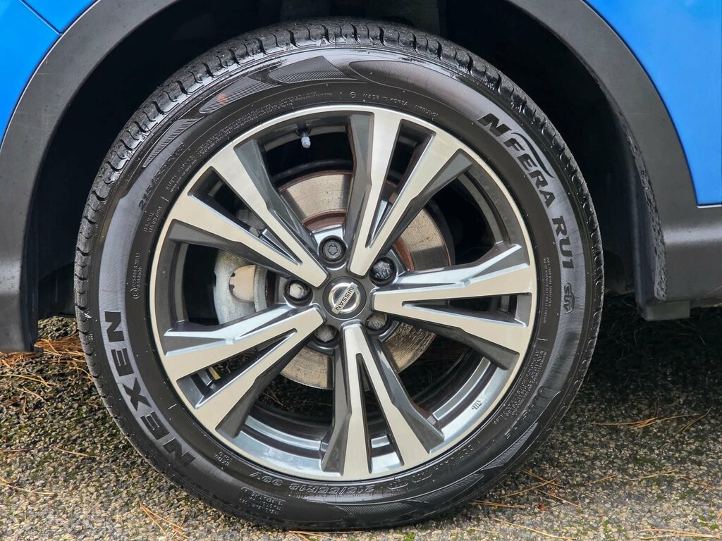 Nissan Qashqai+2 Hatchback Blue #59
