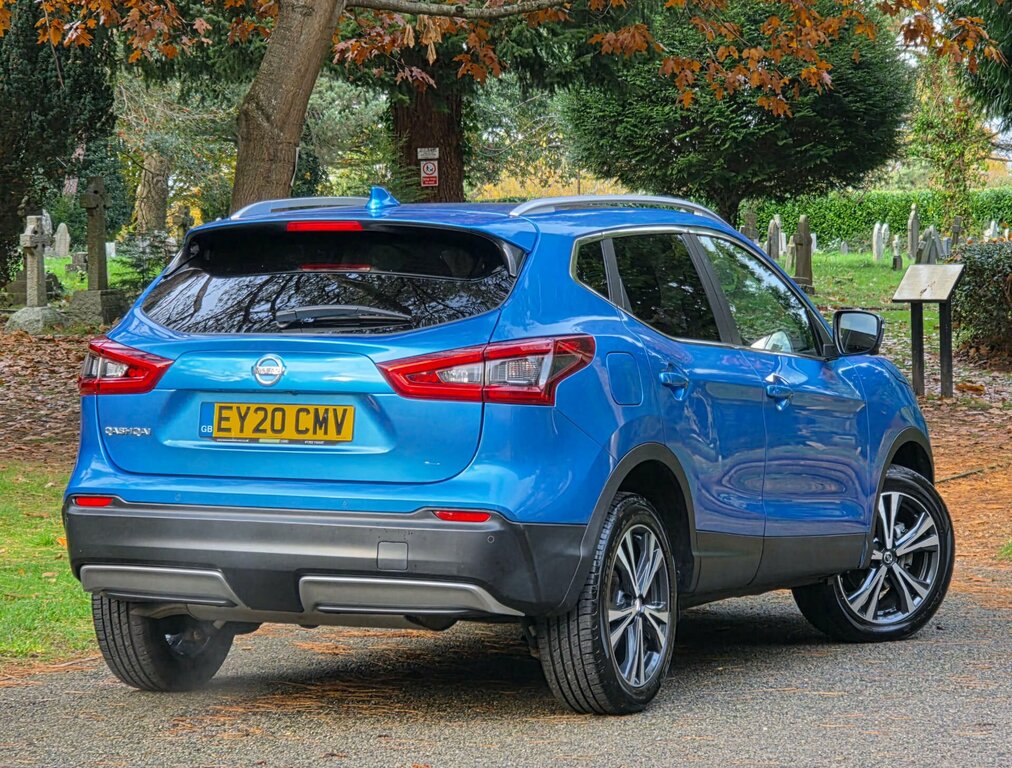 Nissan Qashqai+2 Hatchback Blue #32