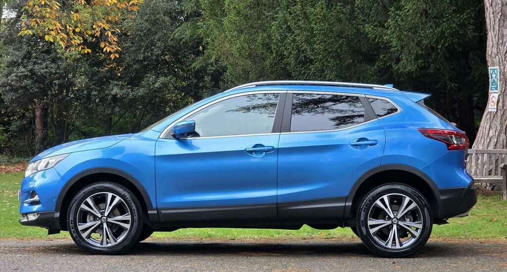 Nissan Qashqai+2 Hatchback Blue #56