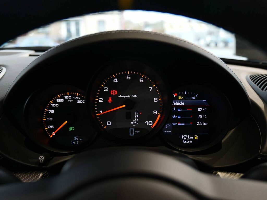 Porsche 718 2.5 L S S-a  #24
