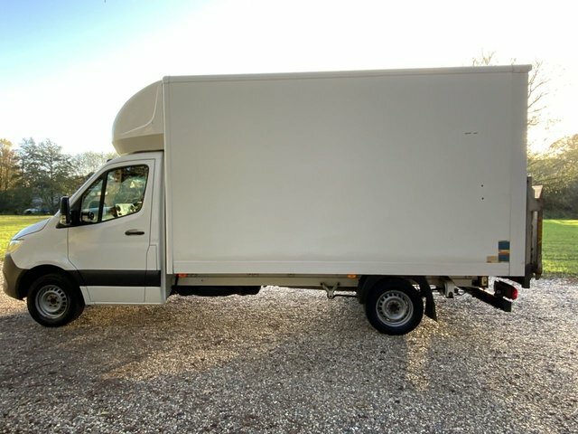 Mercedes-Benz Sprinter 314 Cdi Progressive Luton YK21JVJ White #5