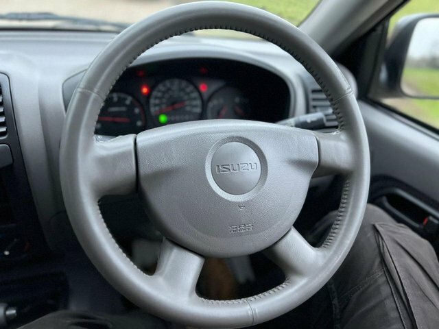Isuzu Rodeo Denver Td 4X4 Dcb Gold #60