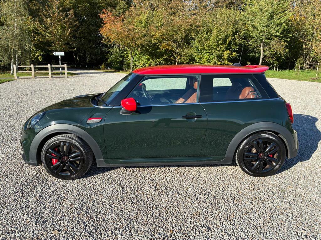 Mini Hatch 2.0 John Cooper Works Euro 6 S S CV71GKP Green #4