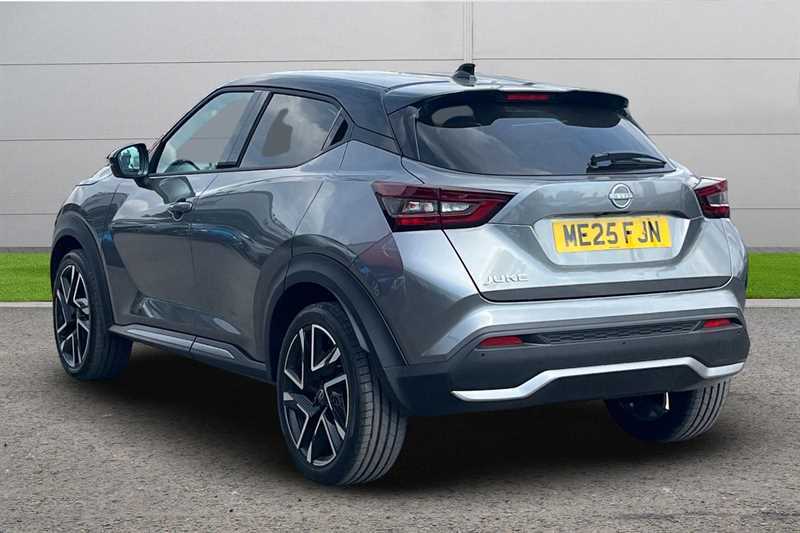 Nissan Juke 1.0 Dig-t 114 Tekna ME25FJN Black #2