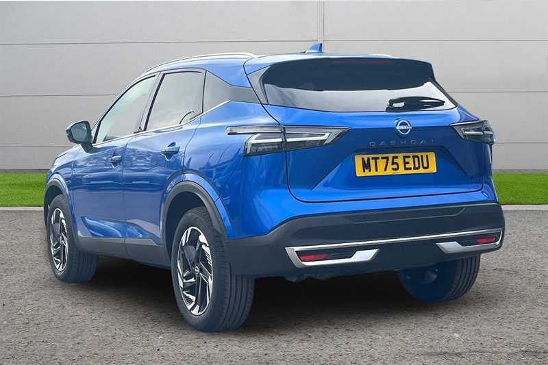 Nissan Qashqai 1.3 Dig-t Mh 158 N-connecta Xtronic MT75EDU Blue #2