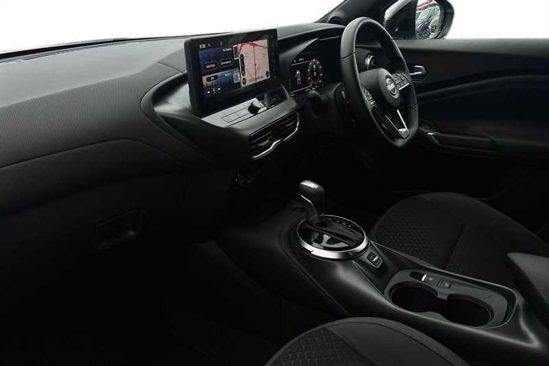 Nissan Juke 1.0 Dig-t N-connecta Dct MT75VWD White #6