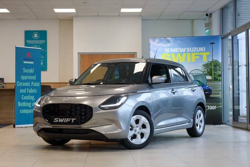 Suzuki Swift 1.2 Mild Hybrid Motion - 2025 Newcar Silver #2