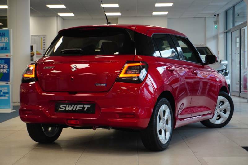 Suzuki Swift 1.2 Hybrid Motion - 2025 75 Red #6