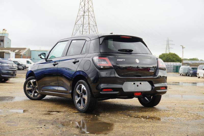 Suzuki Swift 1.2 Hybrid Ultra - 2025 75 Black #3