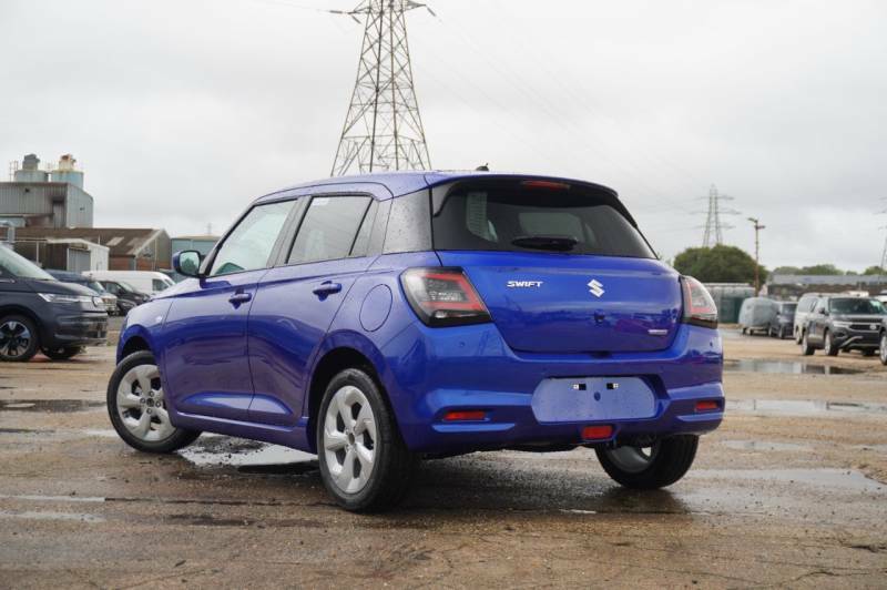 Suzuki Swift 1.2 Hybrid Motion Cvt - 2025 75 Blue #3