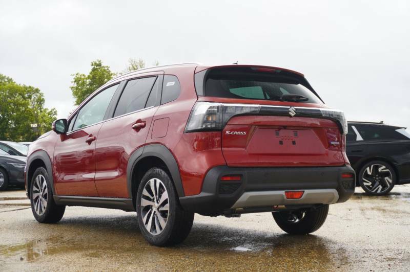 Suzuki S Cross 1.4 Boosterjet Hybrid Ultra Allgrip - 2025 75 Red #3