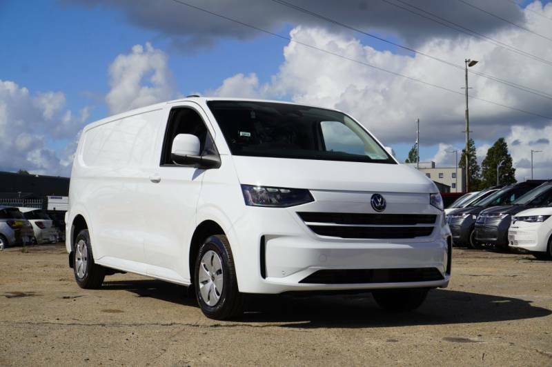 Volkswagen Transporter T32 Panel Van Commerce Plus Lwb 150 Ps 2.0 Tdi 8Sp White