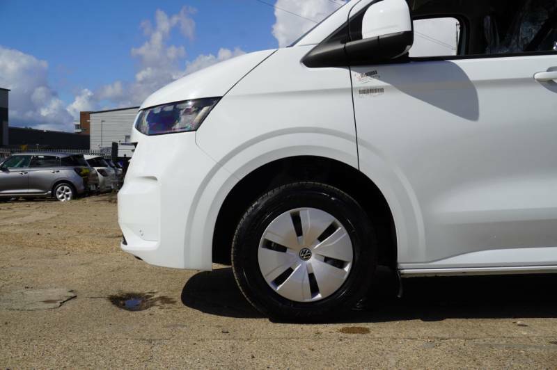 Volkswagen Transporter T32 Panel Van Commerce Plus Lwb 150 Ps 2.0 Tdi 8Sp White #5