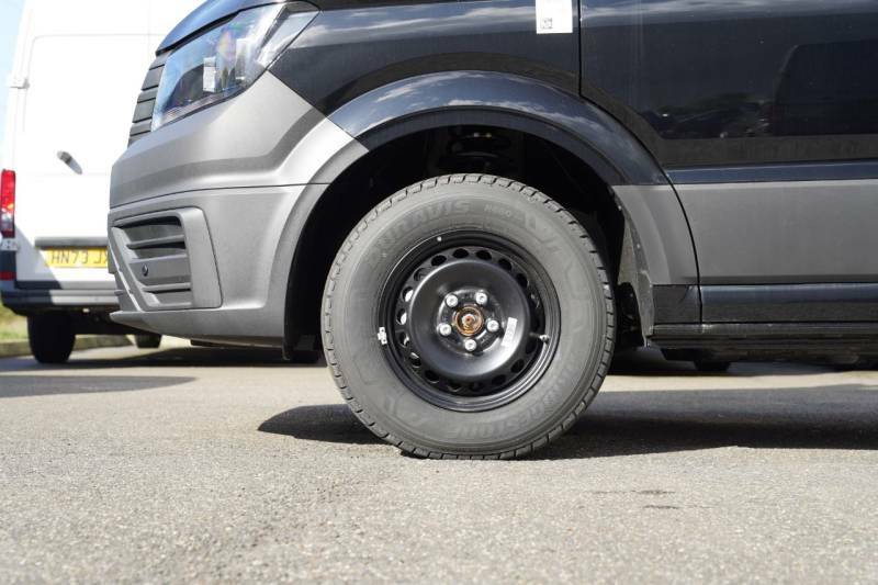 Volkswagen Crafter Cr35 Tdi 140Ps High Roof Van Commerce Plus Mwb - 2 Black #5