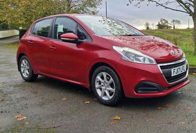 Peugeot 208 1.2 Puretech Active Hatchback Eu FJ17LFL Red #3