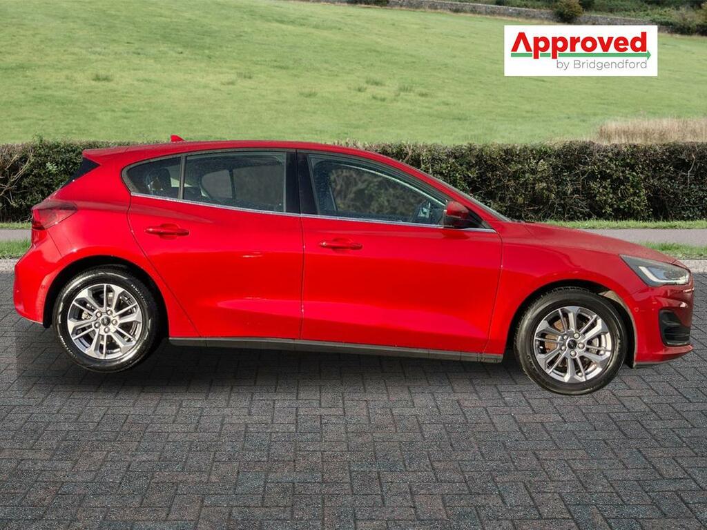 Ford Focus 1.0 Ecoboost Hybrid Mhev Titanium CN72UNM Red #2