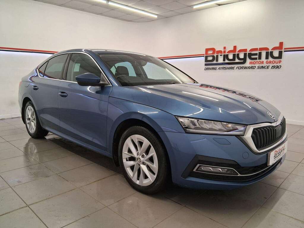 Skoda Octavia 2.0 Tdi Se L Hatchback Blue #2