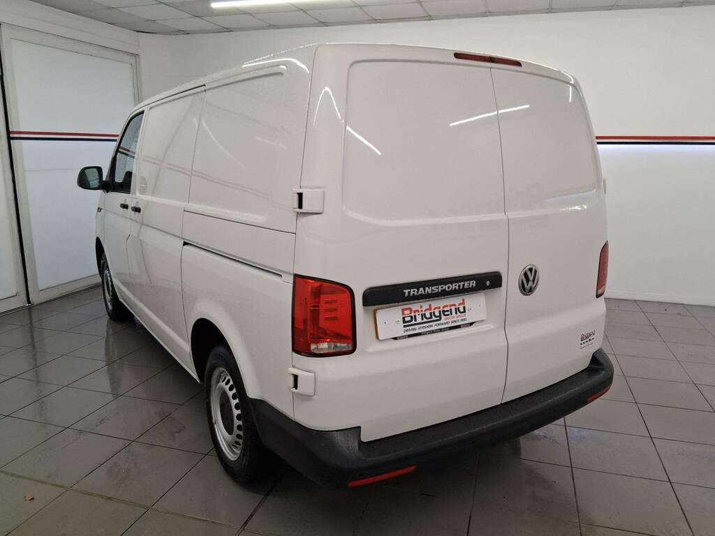 Volkswagen Transporter 2.0 Tdi T28 Startline Panel Van GF20ZZL White #4