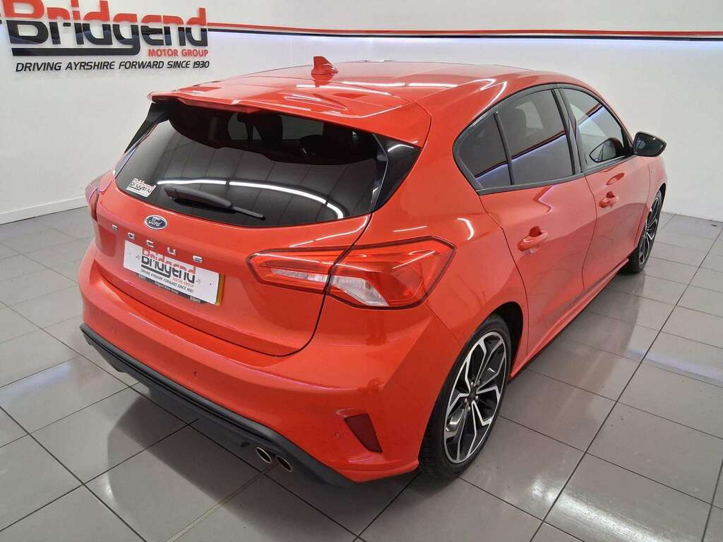Ford Focus 1.5 Ecoblue St-line X Hatchback YT69VZB Red #5