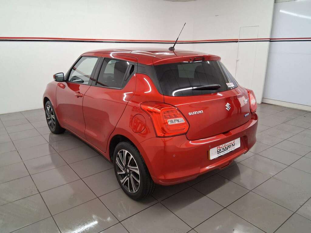 Suzuki Swift 1.2 Dualjet Mhev Sz5 Hatchback PJ72GYZ Red #4