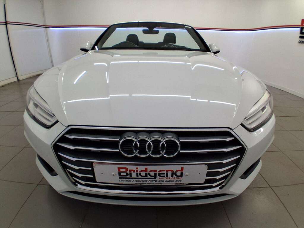Audi A5 2.0 Tdi 40 Sport Convertible MF70PZM White #3