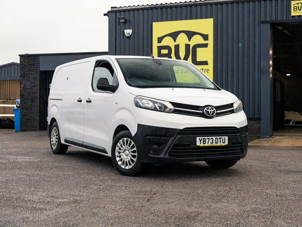 Toyota PROACE 1.5D 120 Bhp Icon Medium Euro 6 6 Speed Man White #5