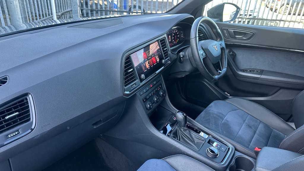 Cupra Ateca Estate White #2