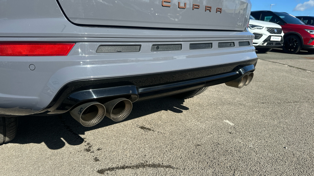Cupra Ateca Estate White #50