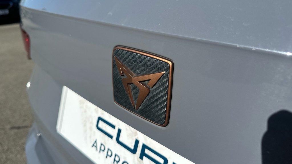 Cupra Ateca Estate White #48