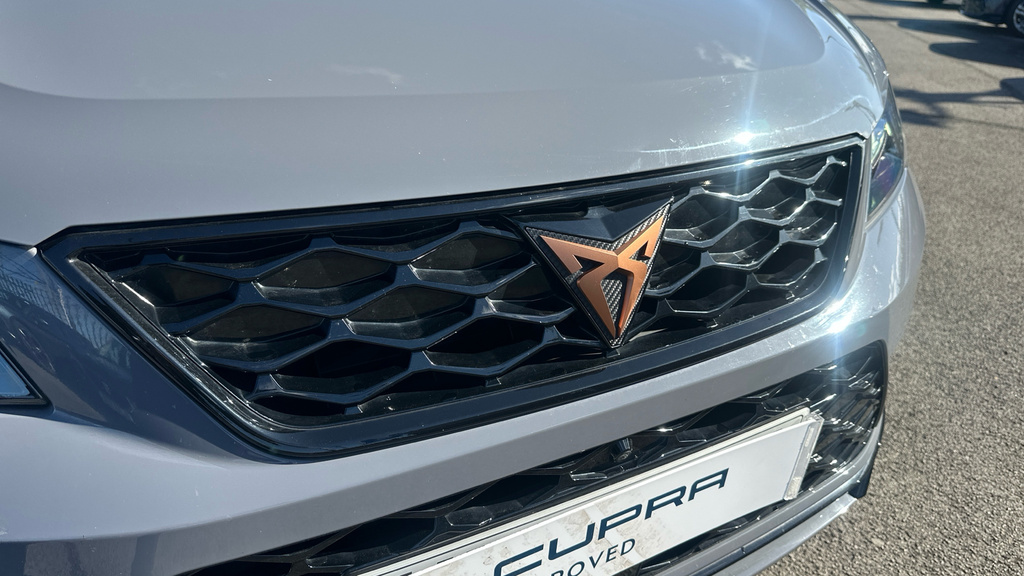 Cupra Ateca Estate White #22
