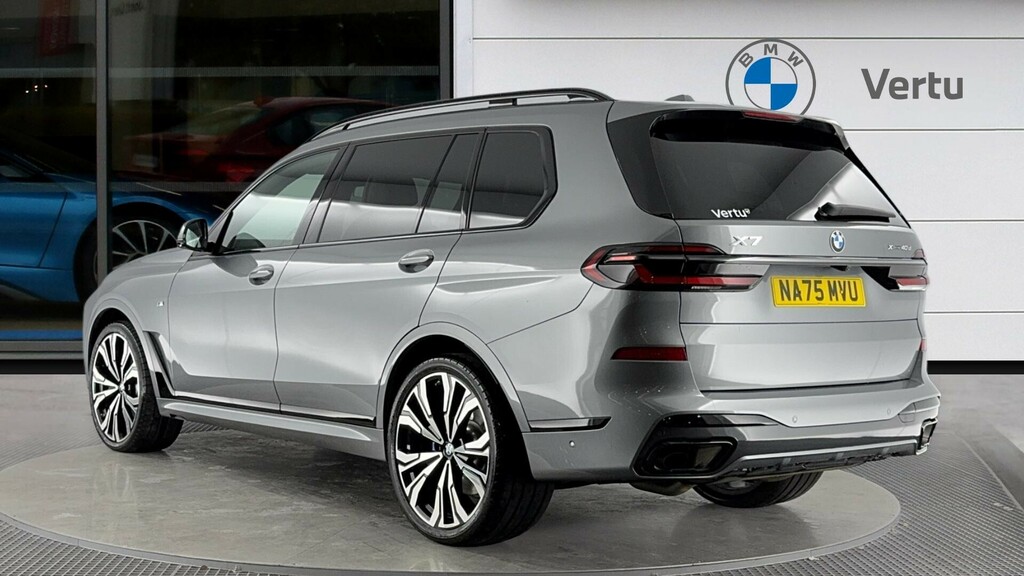 BMW X7 M Sport NA75MVU Grey #2