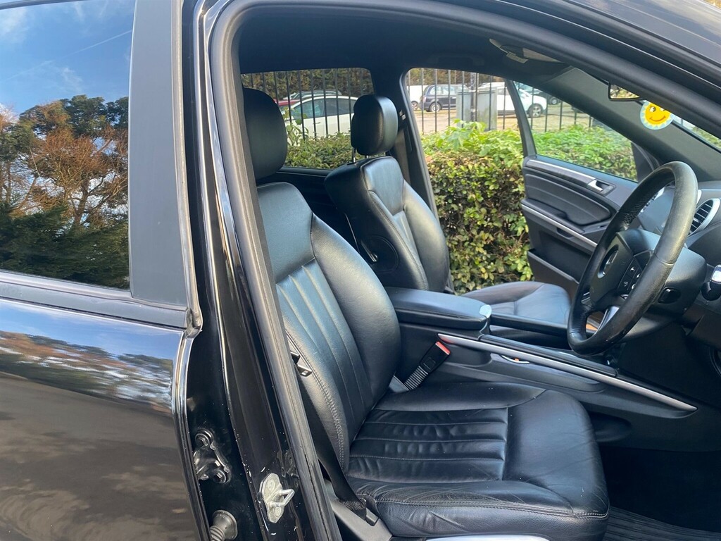 Mercedes-Benz M Class 3.0 Cdi Edition 10 7G-tronic Black #5