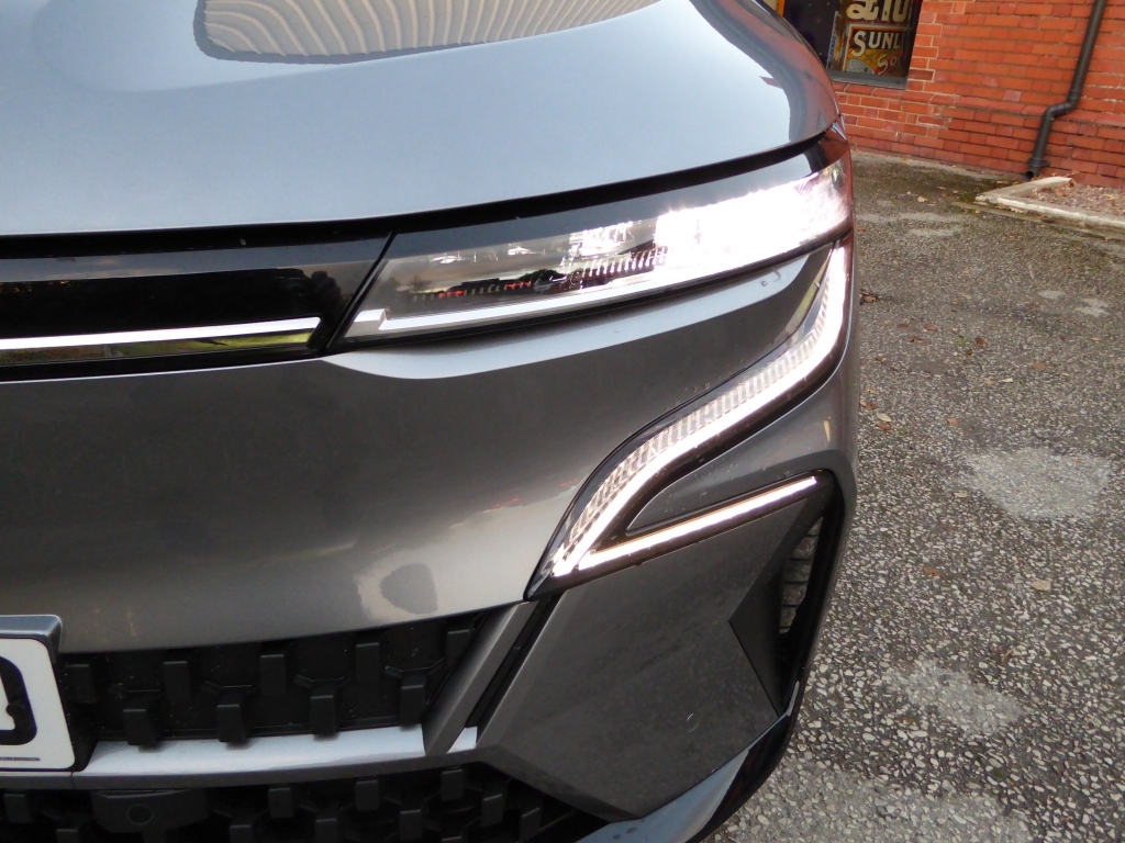 Renault Megane Techno Comfort My25 220 Grey #14