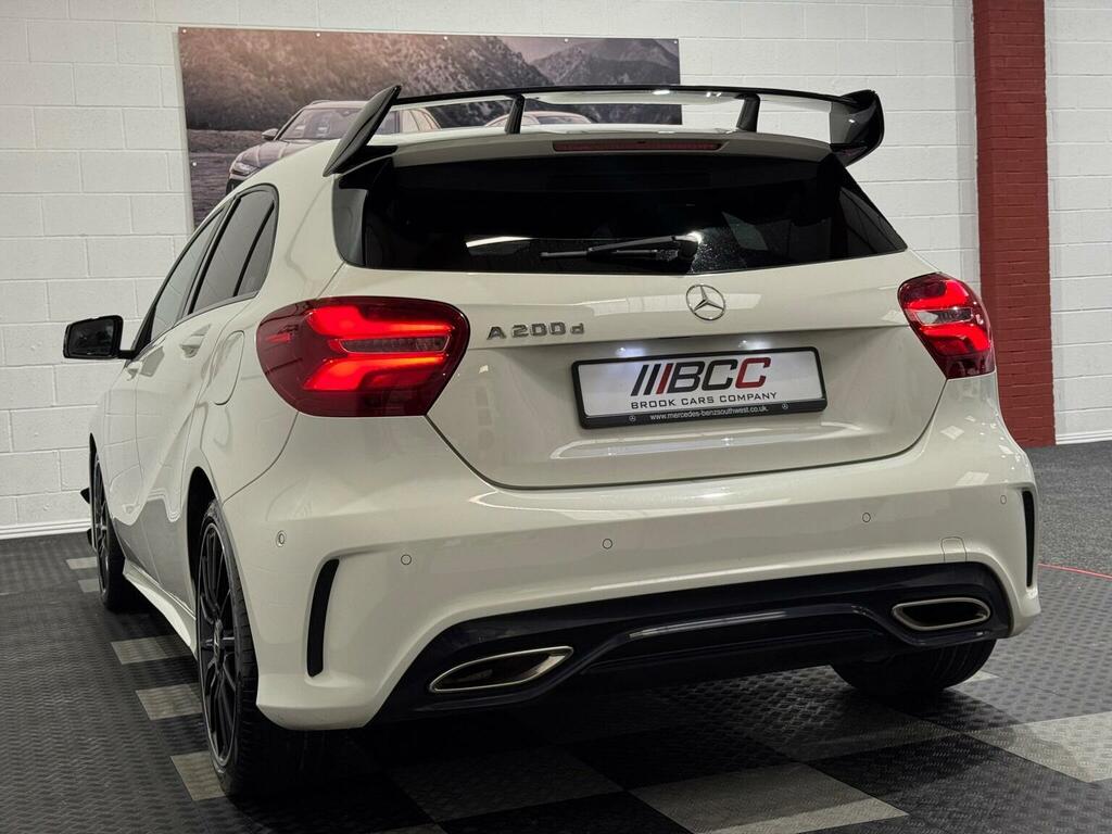 Mercedes-Benz A Class Hatchback 2.1 A200d Amg Line Premium Plus 7G-dct WA18NXJ White #2