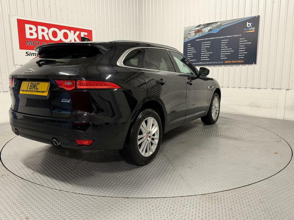 Jaguar F-Pace Suv 2.0 D240 Portfolio Awd Euro 6 Ss WU67RVZ Black #3