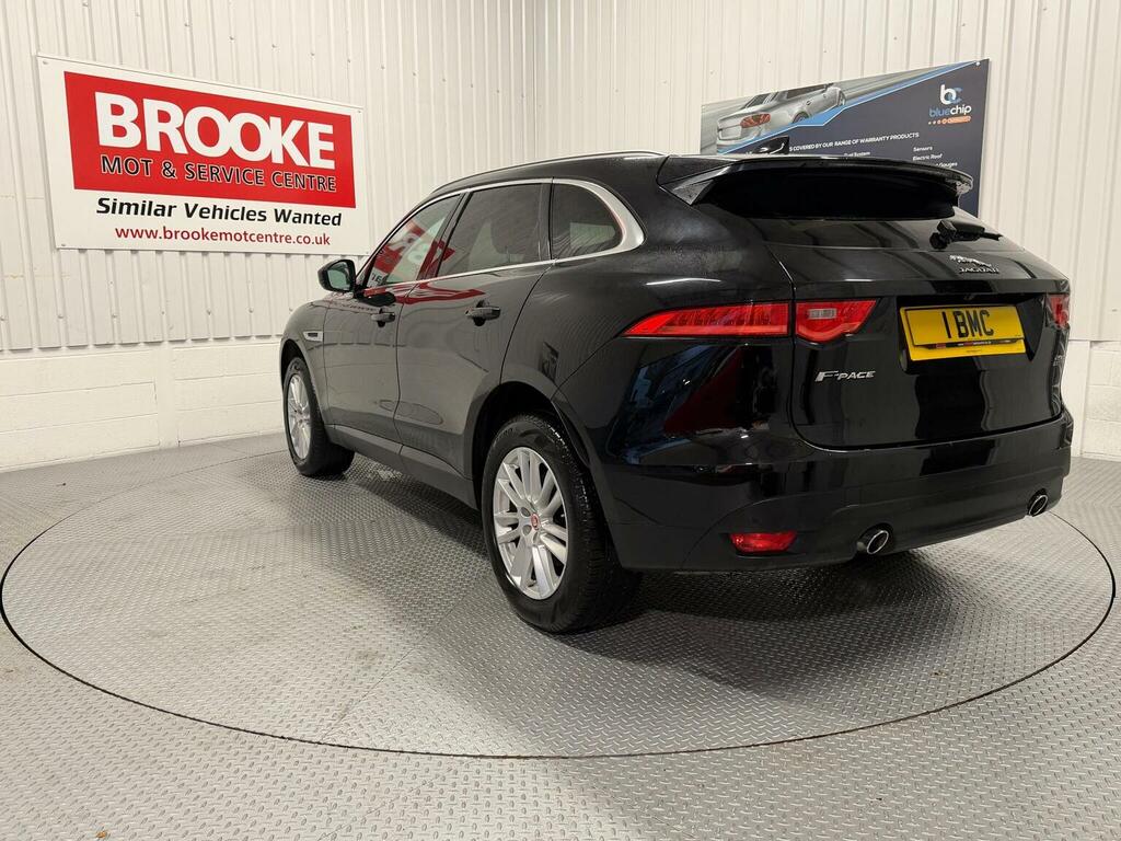 Jaguar F-Pace Suv 2.0 D240 Portfolio Awd Euro 6 Ss WU67RVZ Black #4