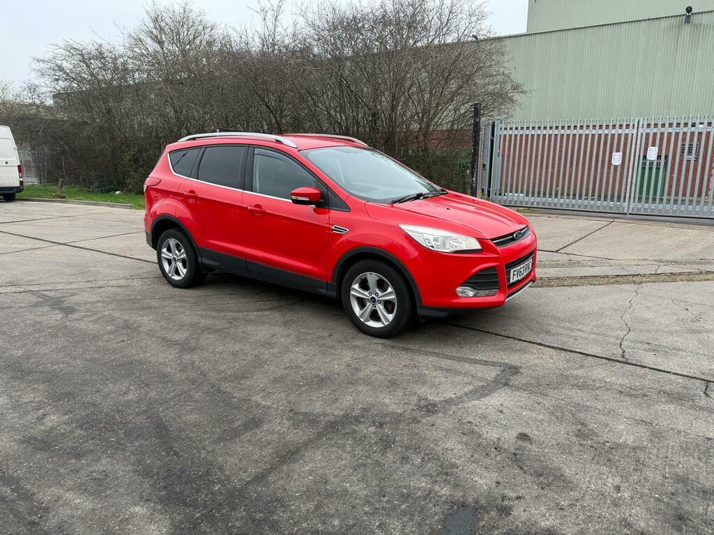 Ford Kuga 2.0 Tdci Zetec 2Wd Euro 5 Red