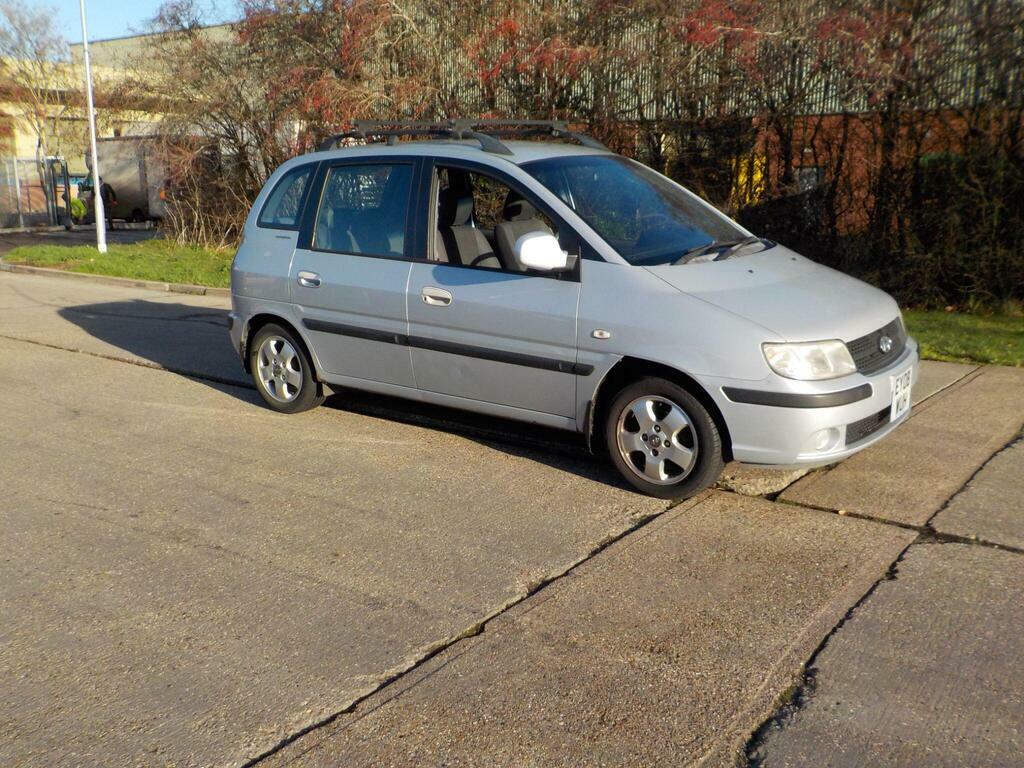 Hyundai Matrix Hatchback 1.5 Crtd Gsi 2008 Silver #3