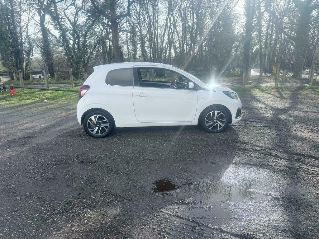 Peugeot 108 1.2 Vti Puretech Allure Euro 5 White