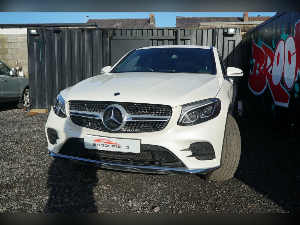 Mercedes-Benz GLC Class 3.0 Glc350d V6 Amg Line Premium Plus Coupe D EU17OEB White #4