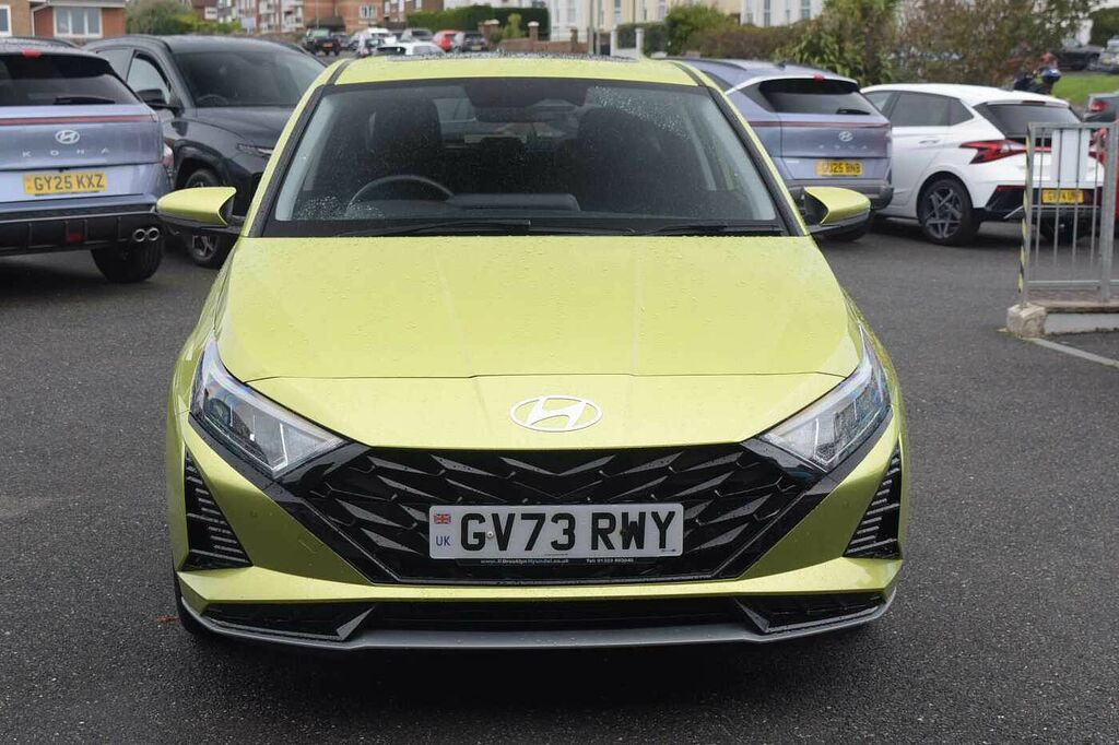 Hyundai I20 Hatchback GV73RWY Yellow #2