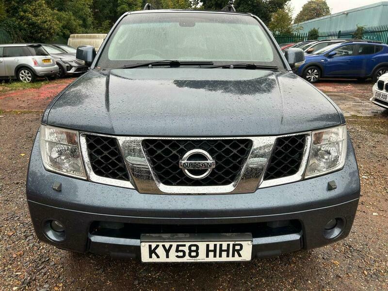 Nissan Pathfinder 2.5 Mammoth Dci 169 Bhp Black #2
