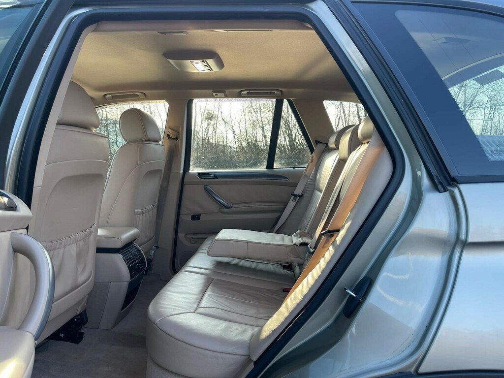 BMW X5 D Sport Silver #25